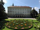 Arcibiskupský zámek Kroměříž (Foto: www.zamek-kromeriz.cz) Arcibiskupský zámek Kroměříž (Foto: www.zamek-kromeriz.cz)